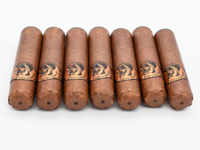 Soft-tip mouthpiece of Grandfadda Gordo E-Cigars